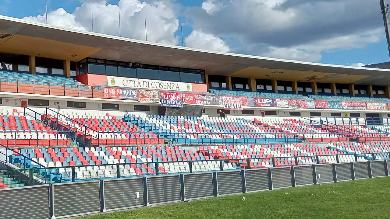Cosenza, al via domani la prevendita per il Brescia tra omaggi e sconti