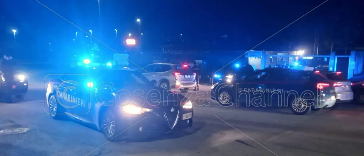 Guerriglia urbana in via Marconi a Rende, la ricostruzione degli scontri