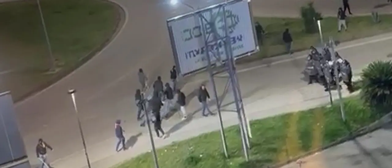 Cosenza-Catanzaro, il sindaco Fiorita: «Stupida rivalità tra le tifoserie, ora basta»