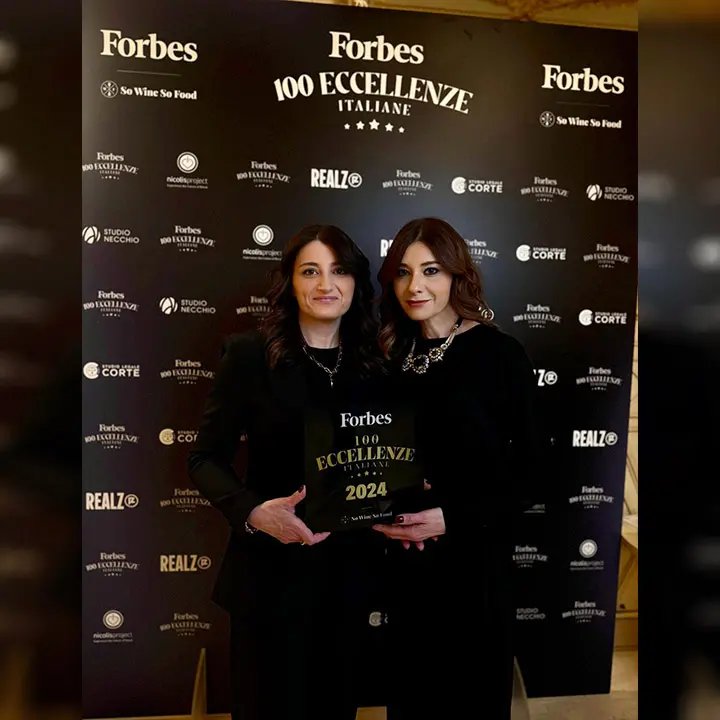 Le tenute Librandi nella gold list di Forbes. Ieri la consegna della targa a Milano