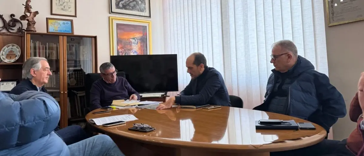 Lunetta di Sibari, Rfi illustra il progetto a Papasso (che rimane contrario)