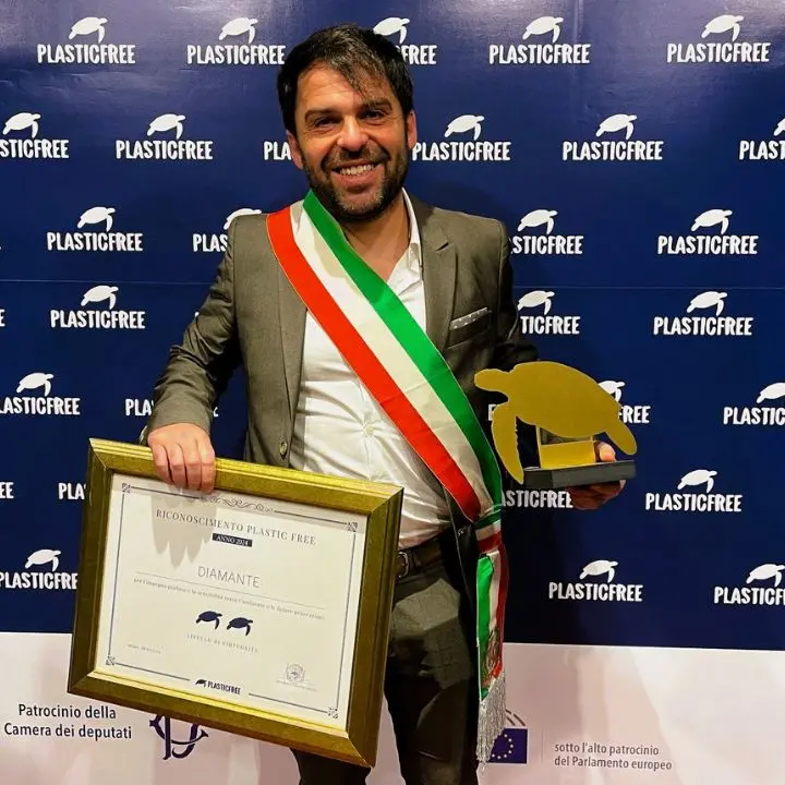 Diamante premiato per il terzo anno come Comune Plastic Free