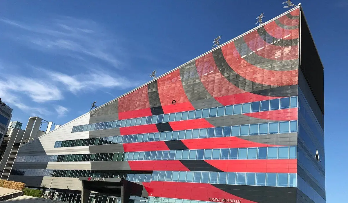 Milan sotto shock, Finanza in sede: indagato l'ad Giorgio Furlani
