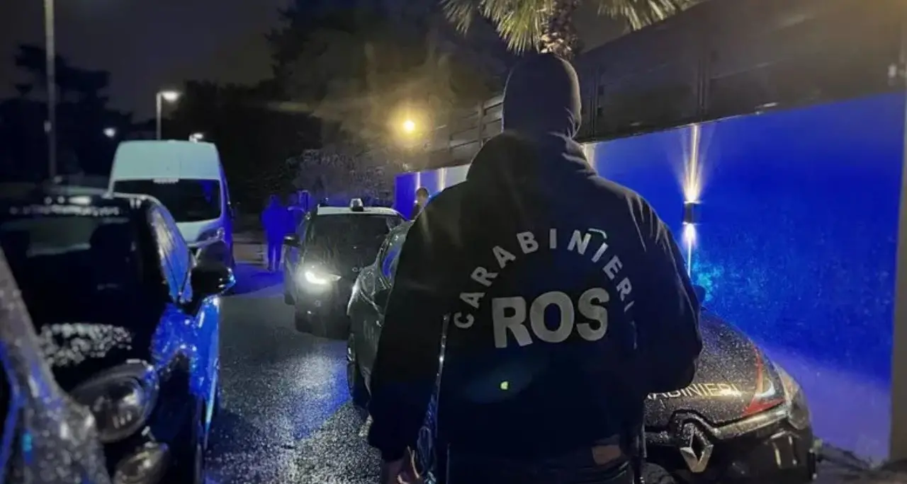 Tonnellate di droga a Roma controllate dalla ’ndrangheta: 28 arresti, le torture a un pusher riprese con il telefonino - NOMI