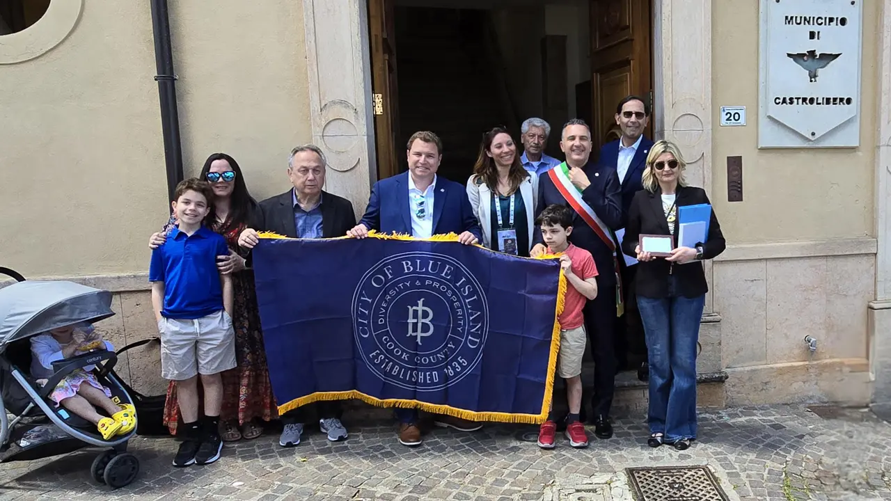 \"Patto di amicizia\" tra le città di Castrolibero e Blue Island