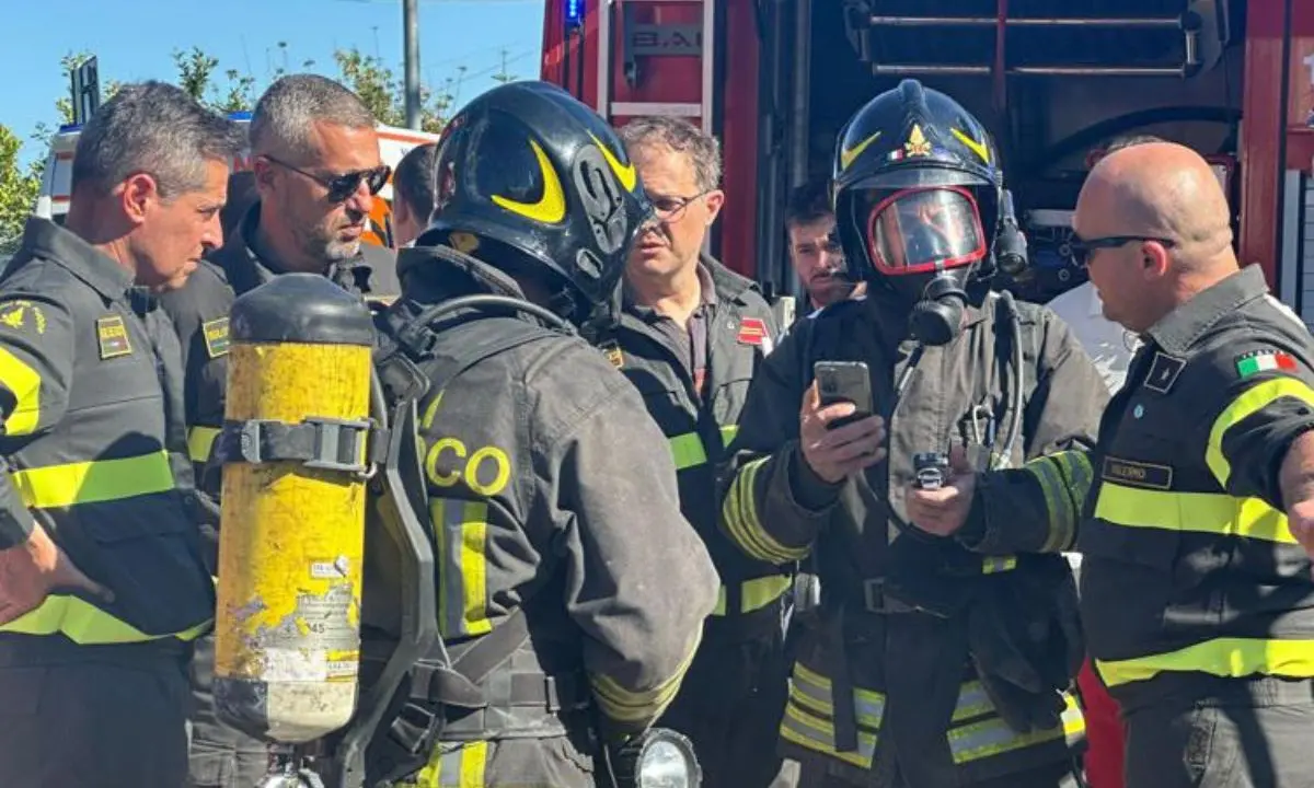 Strage a Palermo, morti cinque operai a causa di esalazioni di gas tossici