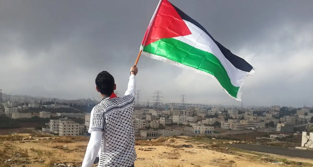 Stop alla\u00A0cooperazione con Israele, richiesta di cento sindaci al consiglio regionale\n