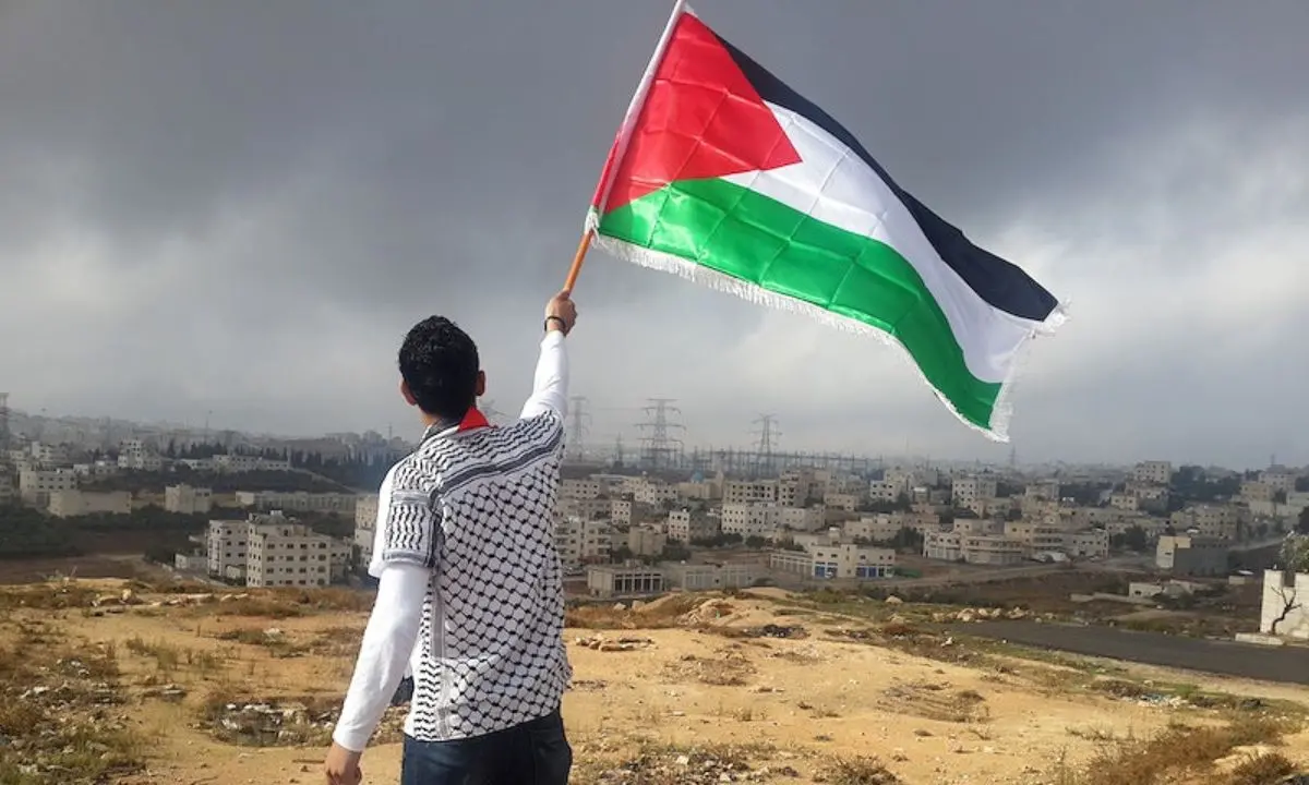 Stop alla\u00A0cooperazione con Israele, richiesta di cento sindaci al consiglio regionale\n