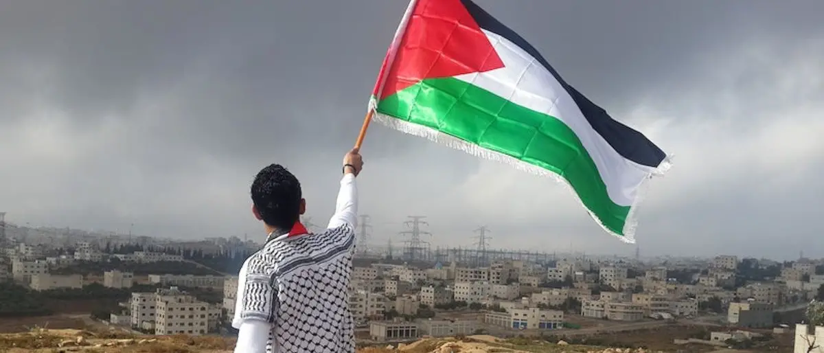 Stop alla\u00A0cooperazione con Israele, richiesta di cento sindaci al consiglio regionale\n