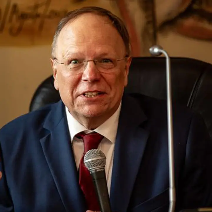 Gottlob, lectio magistralis sull'Intelligenza artificiale al Comune di Cosenza