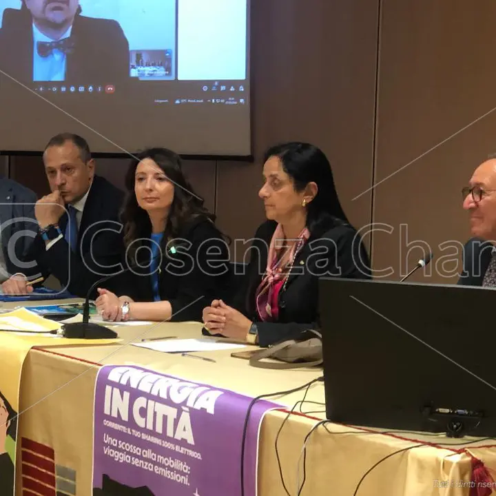 Da Cosenza all'Unical quasi gratis, il progetto che rilancia la mobilità elettrica (e pubblica)