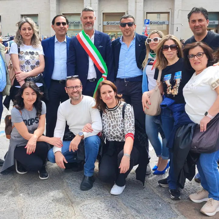 Castrolibero al fianco dei tirocinanti, Serra: «Siamo con loro, non li abbandoniamo»