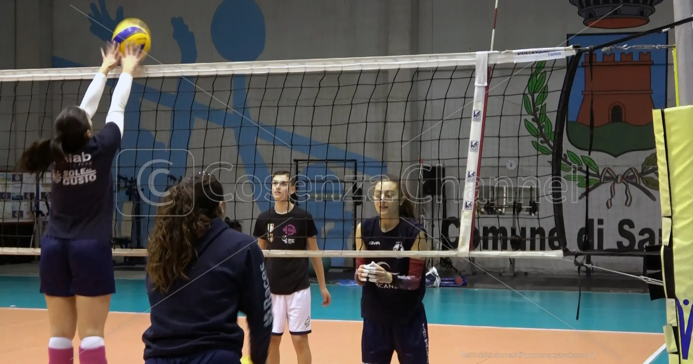 San Lucido, grande soddisfazione per la permanenza in B2 delle ragazze del volley