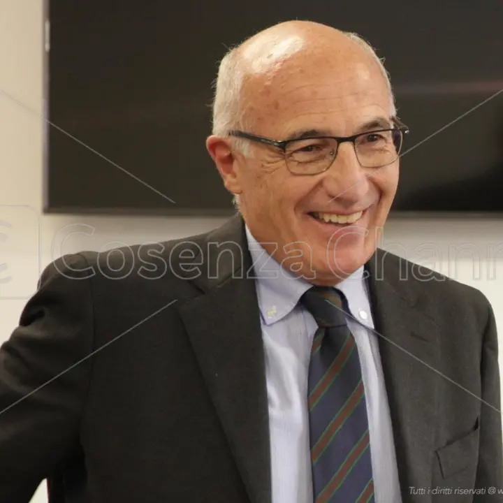 Mendicino, clamoroso dietrofront di Scarpelli: «Clima inquieto, non mi candido più»