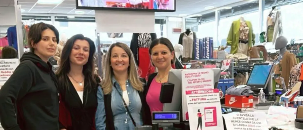 Cosenza, i ragazzi con sindrome di Down commessi per un giorno