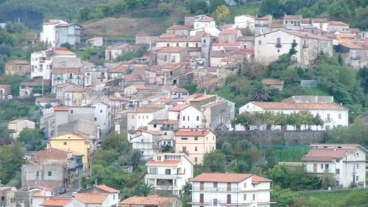 Amministrative 2024 | Santa Caterina Albanese, i candidati a sindaco e le liste: i nomi