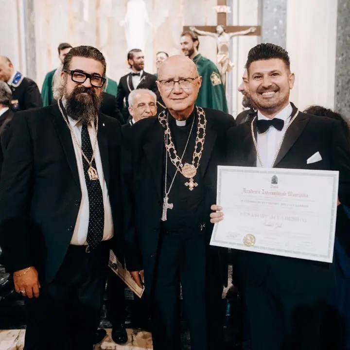 Roberto Gallo insignito della nomina di Senatore Accademico della Nobile Accademia Mauriziana