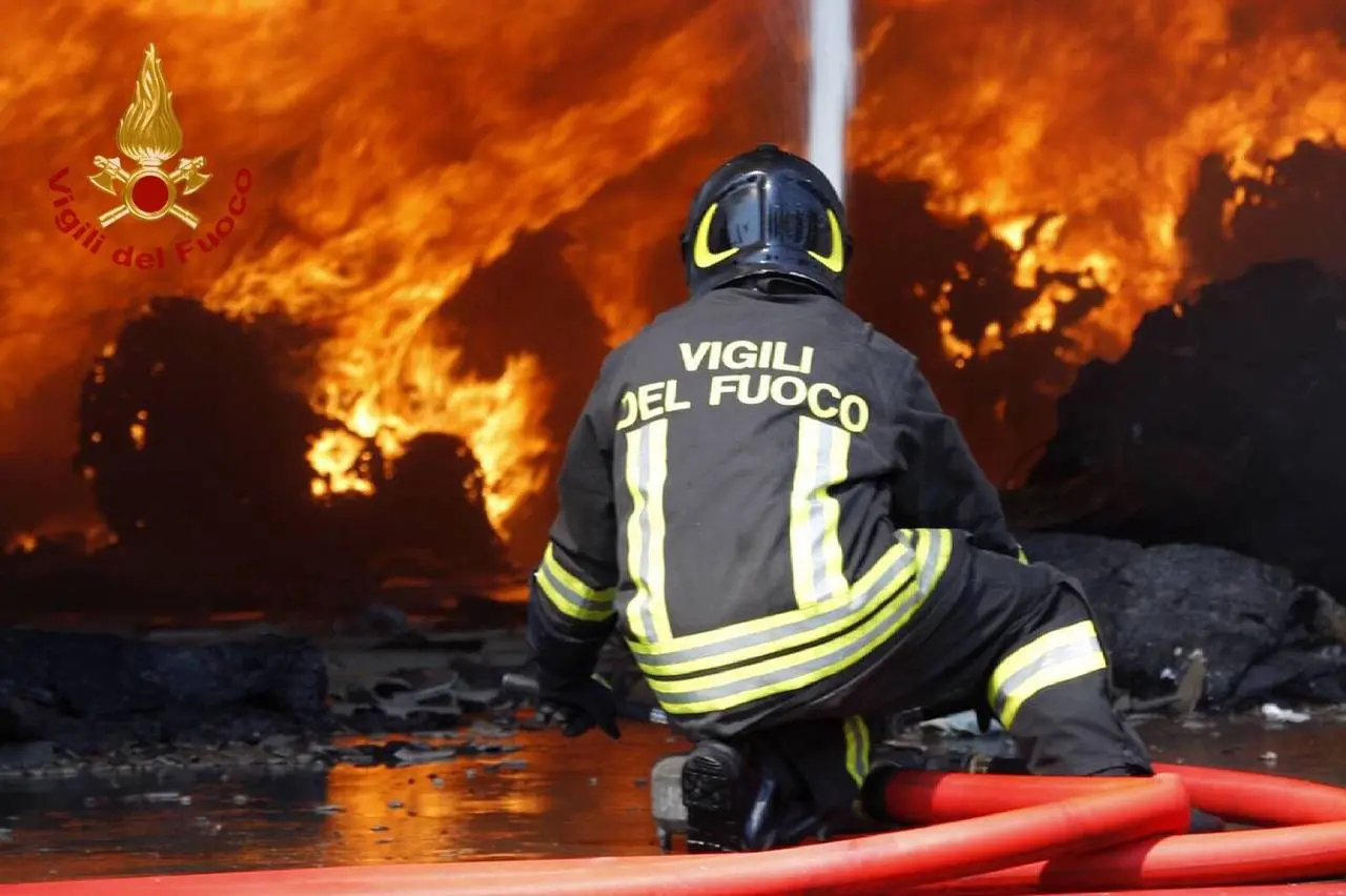 Concorso Vigili del Fuoco 2024: 350 assunzioni per diplomati, tutti i dettagli