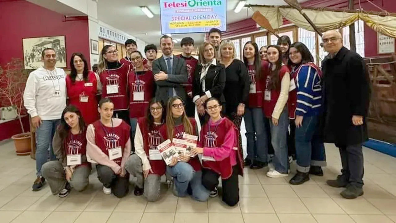 Liceo Telesio di Cosenza, ecco l'ennessimo successo letterario