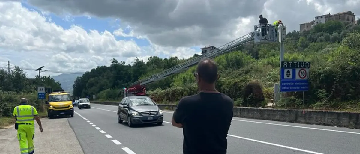 Sequestro di sistemi di autovelox a Cosenza: ecco dove non erano a norma di legge