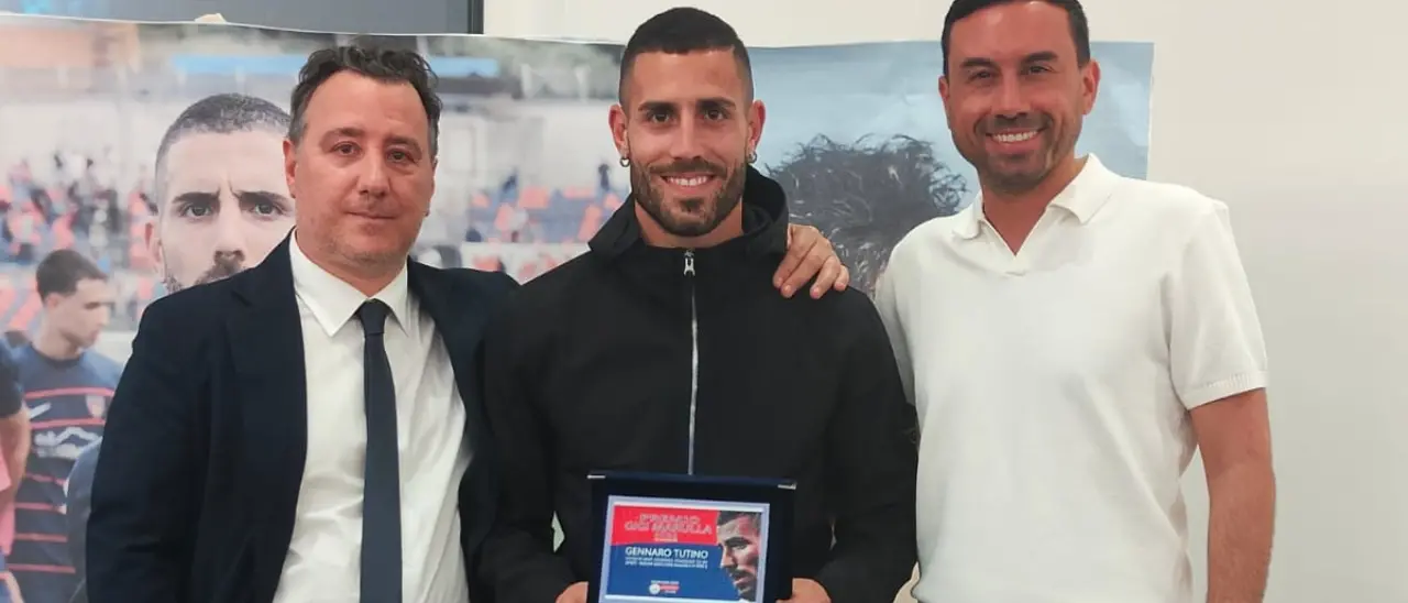 Cosenza nel Cuore conferisce a Tutino il Premio Marulla