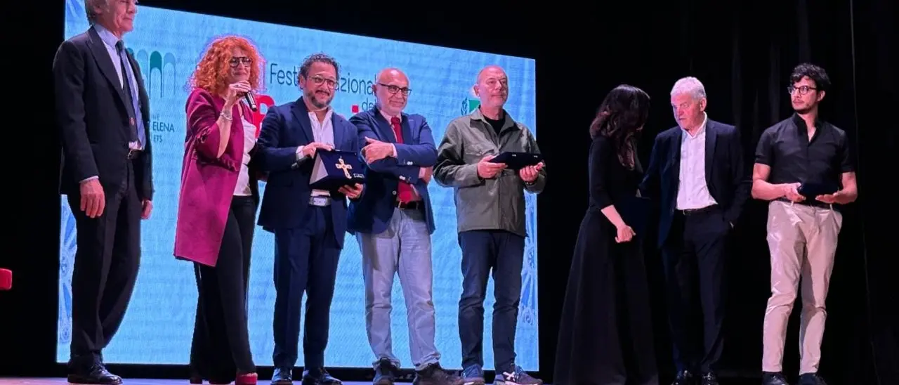 Cosenza diventa la città della poesia. Dall'11 al 13 giugno riparte il Festival dedicato ai versi