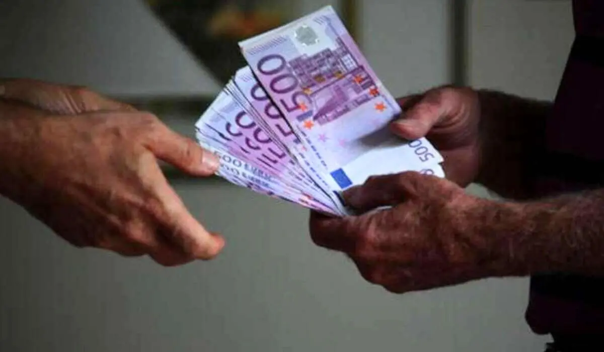 Cosenza, il \"tariffario\" del clan degli italiani: 300 euro per commettere atti intimidatori