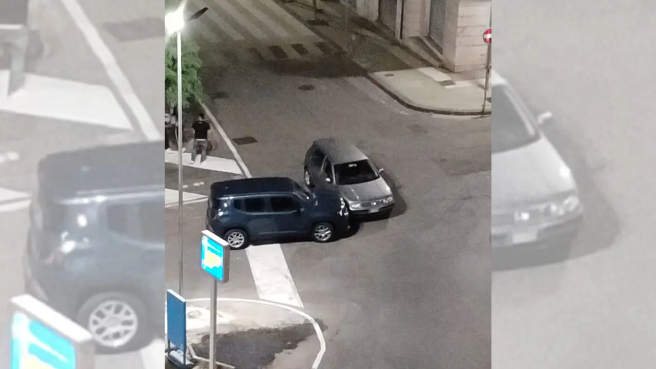 Cosenza, primo incidente a Viale della Repubblica nella zona della rotonda demolita