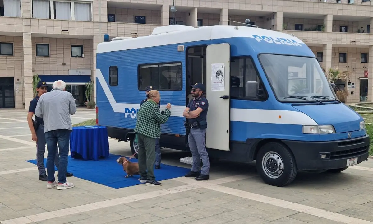 Rende, la Polizia partecipa alla Giornata internazionale dei bambini scomparsi
