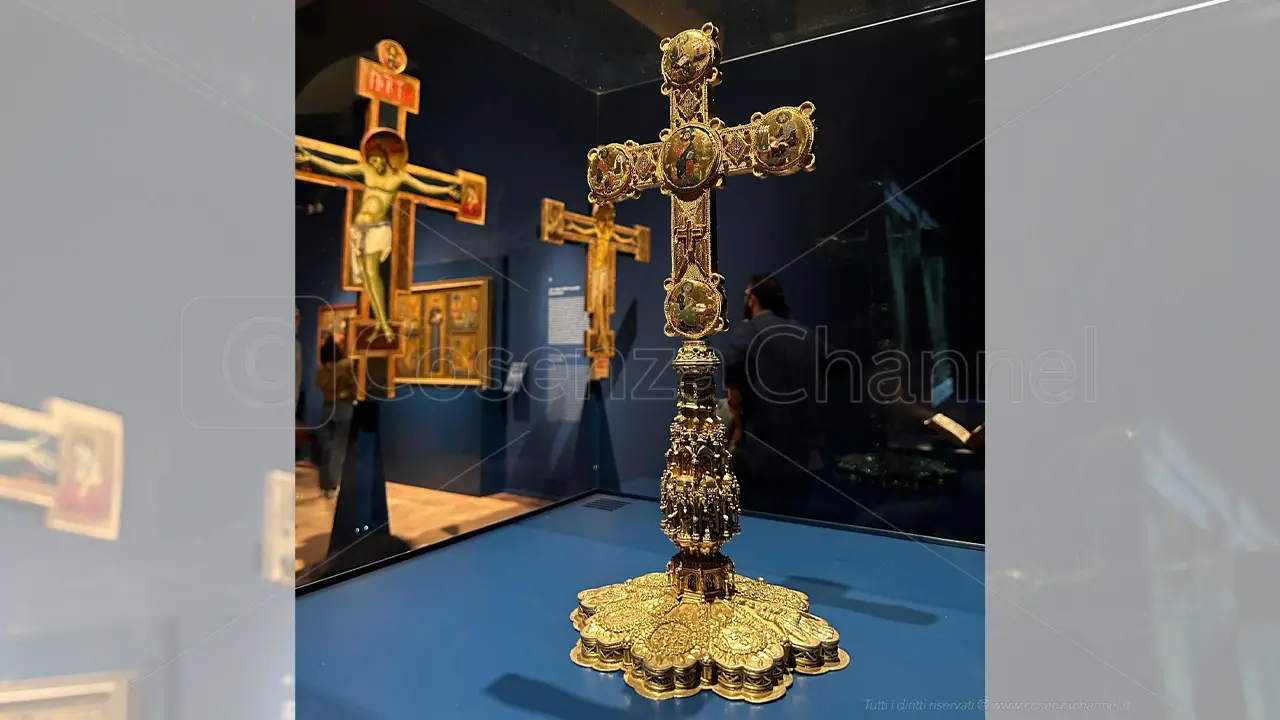 La Stauroteca di Cosenza brilla nella mostra evento di Perugia sul Maestro di San Francesco