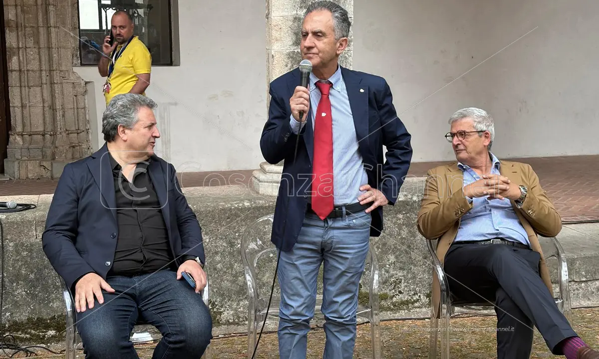 Cosenza, da oggi via al tirocinio per i futuri infermieri dell'Unical
