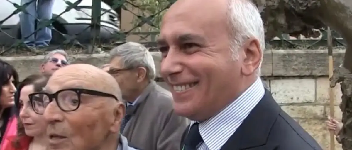 Cosenza, morto il professore Franco Felicetti: ideò l'opera “Donna Brettia”