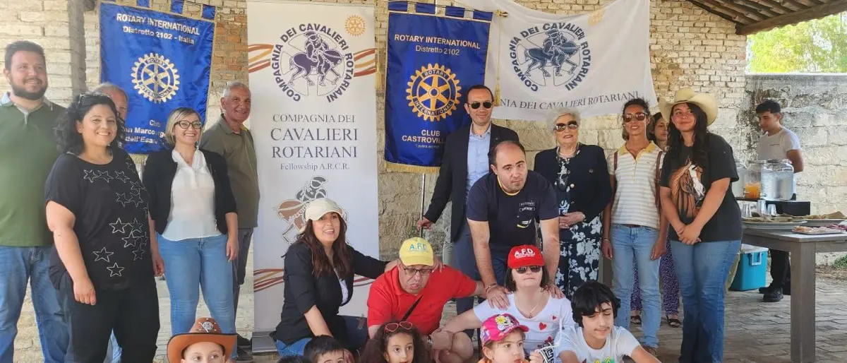 Concluso il progetto \"Insieme per l'Autismo\" al centro equestre del Castello di Serragiumenta