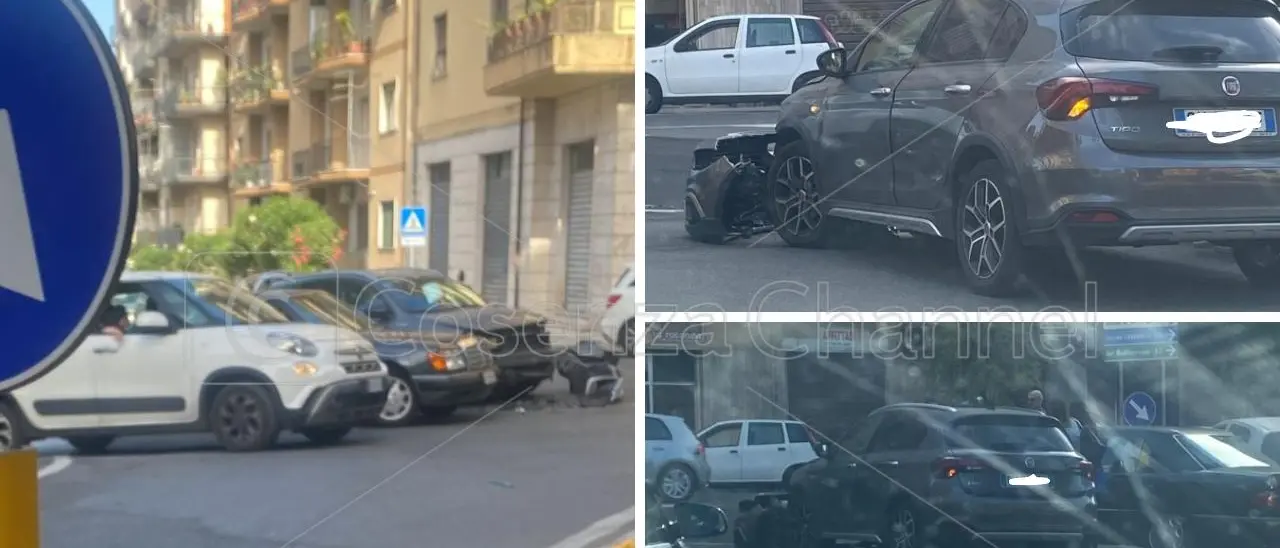 Cosenza, non rispettano la segnaletica e si scontrano. Incidente su via della Repubblica