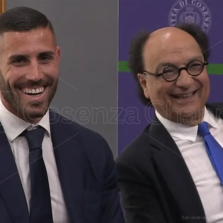 Cosenza, il contratto di Tutino pone il club in posizione dominante sul mercato