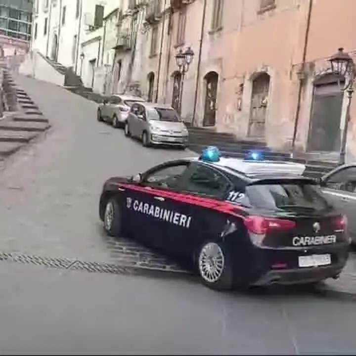 Cosenza, nascondeva la droga nella sua casa nel centro storico. Arrestato 38enne