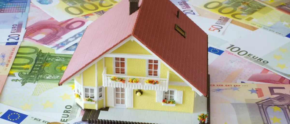 Cosentini col mutuo: sono quarantenni e acquistano prime case di valore. Tutti i dati