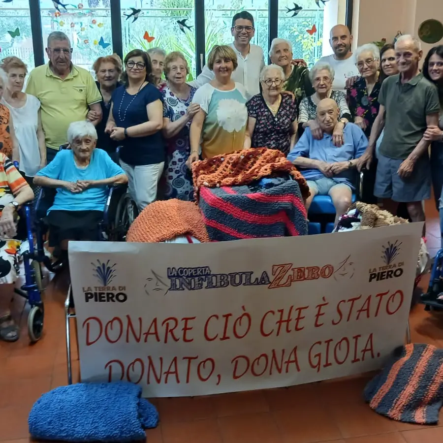 Progetto “InfibulaZero”: La Terra di Piero e le coperte solidali per le Case di Riposo