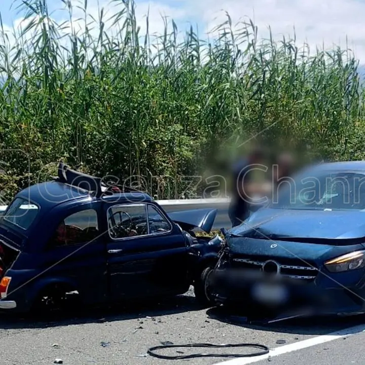 Scalea, incidente sulla statale 18: un morto