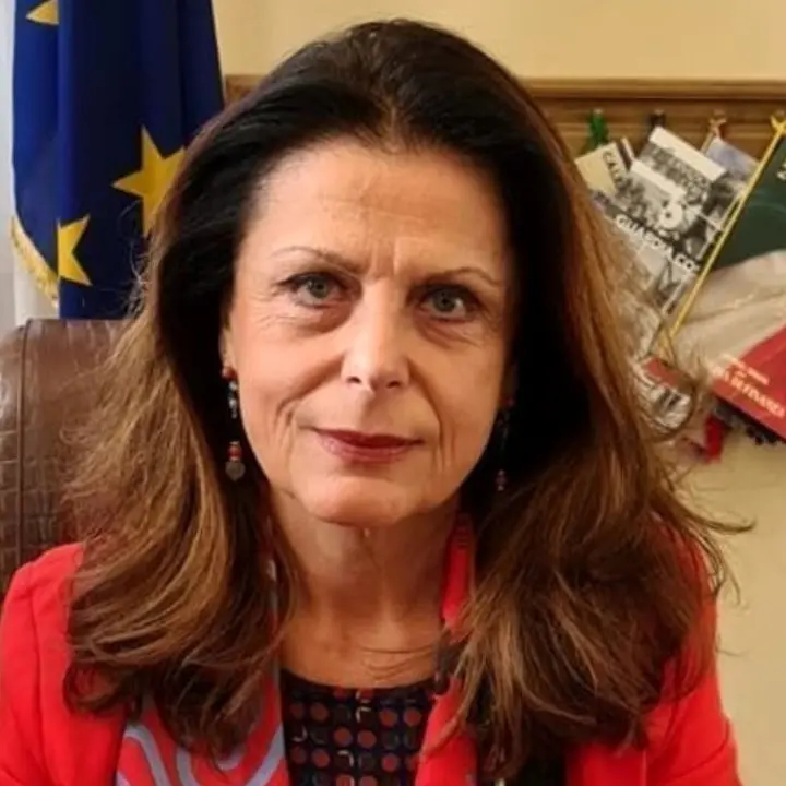 Cosenza, la nuova Prefetta si insedia e incontra il sindaco e il vescovo