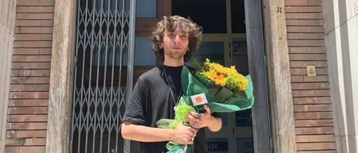 Ragazzo cosentino si diploma col massimo con due anni di anticipo. Ecco chi è