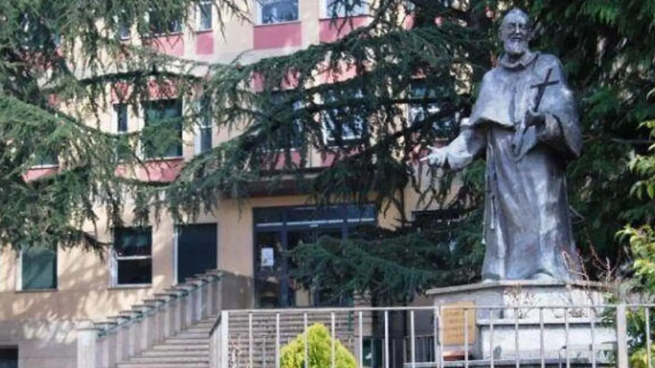Il dermatologo Pietro Morrone prende servizio all'ospedale di San Giovanni in Fiore