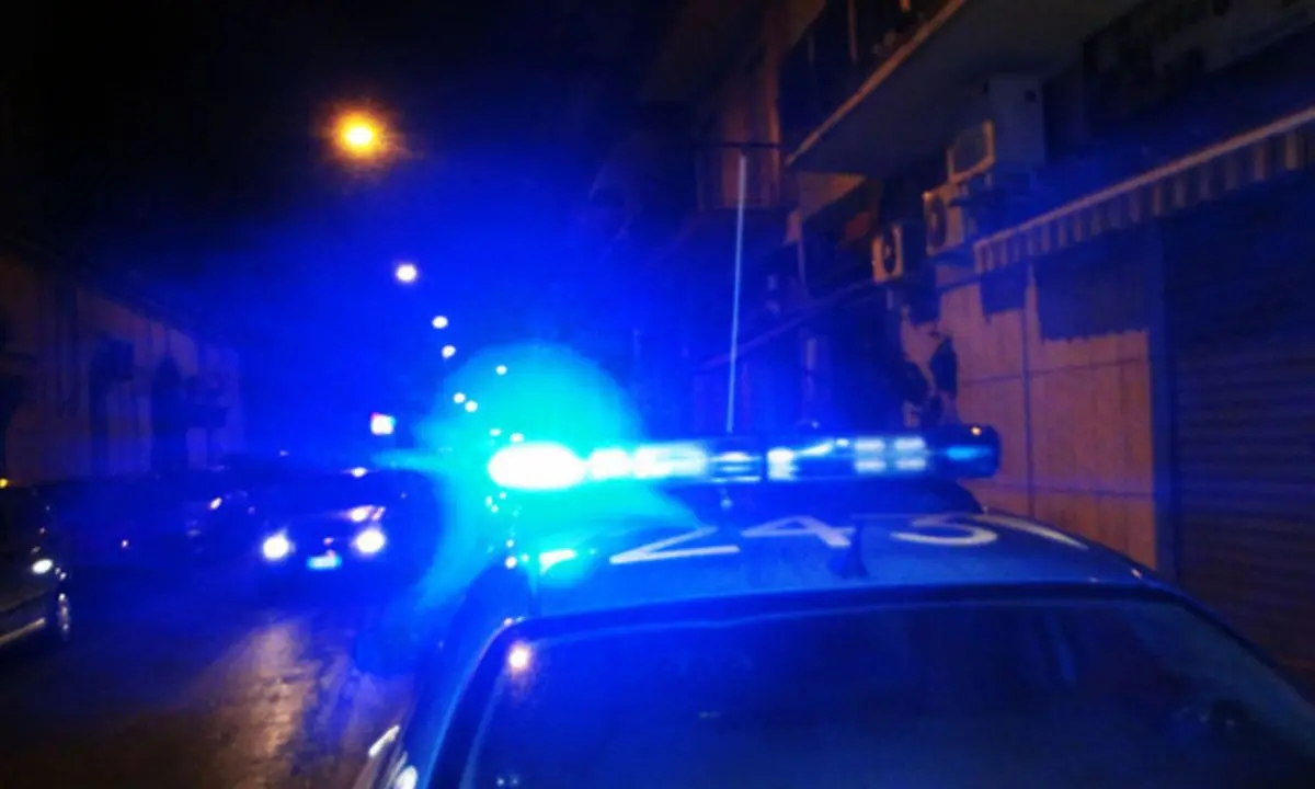 Corigliano Rossano, evade dai domiciliari per molestare e minacciare l'ex