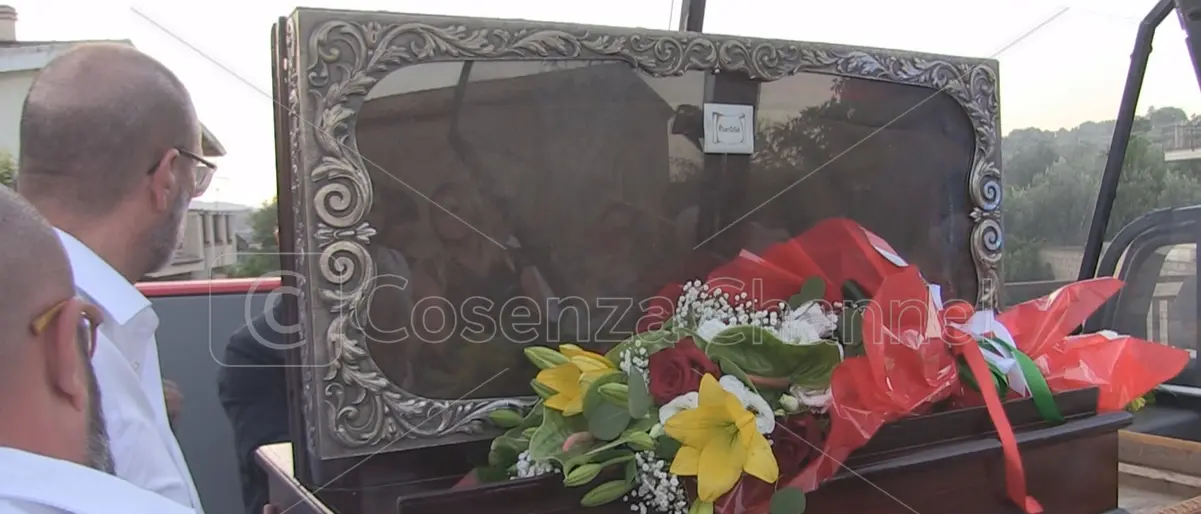 Castrolibero, grande festa per l'arrivo del Mantello di San Francesco di Paola