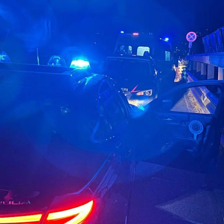 Schiavonea sconvolta da una rapina a mano armata. Banditi fanno irruzione in casa e derubano una famiglia