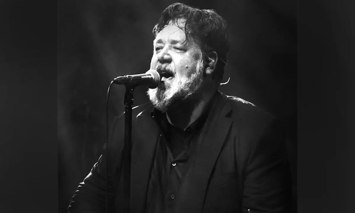 Grande attesa per Russell Crowe sabato in concerto a Cirella