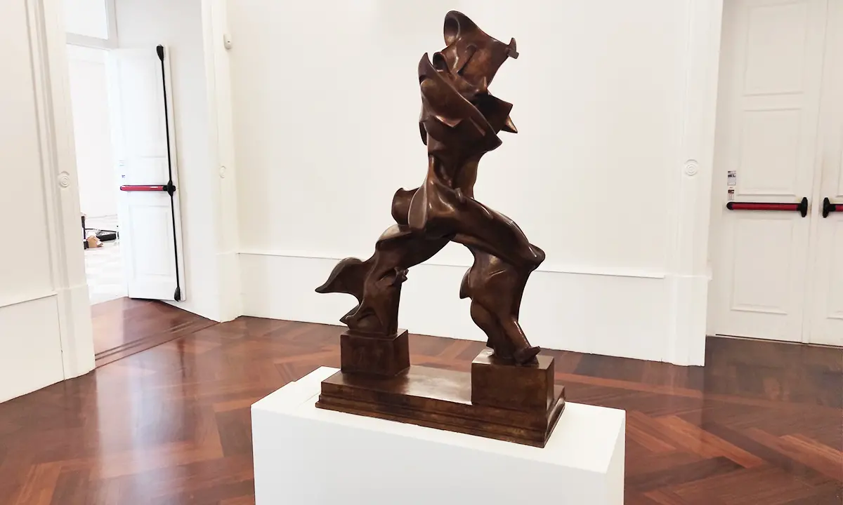 La statua di Boccioni e le ombre sull'identità dell'opera. Bilotti: «Lo Stato rischia di perderla»