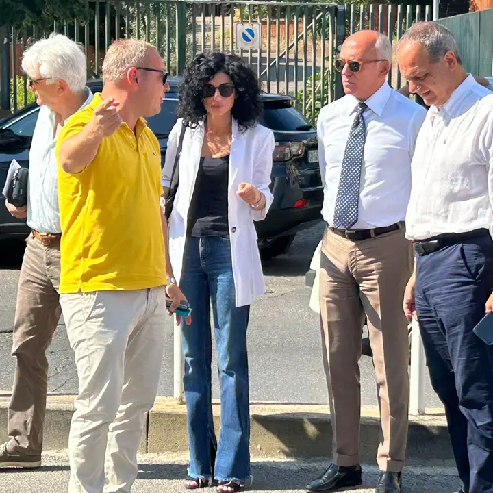 Cosenza, ad agosto i lavori per la rotatoria di via degli Stadi. Oggi il sopralluogo