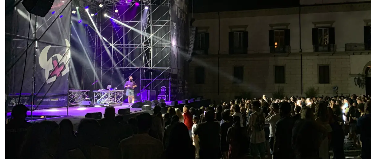 Invasioni, la musica batte l'afa. Naip, Shari e Big Mama accendono la notte