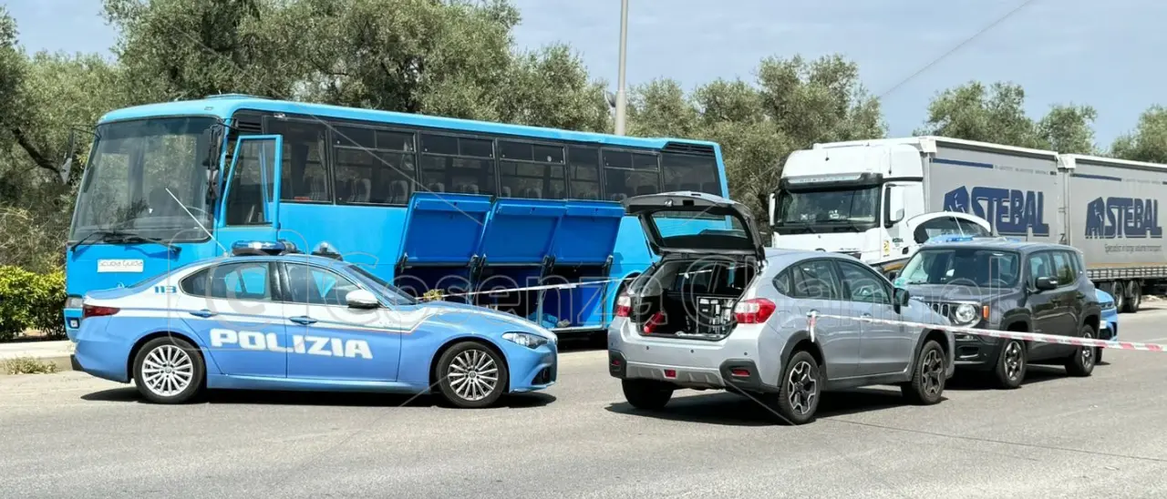 Corigliano Rossano, mistero sulla morte dell'uomo nel bagagliaio di un pullman: disposta l'autopsia